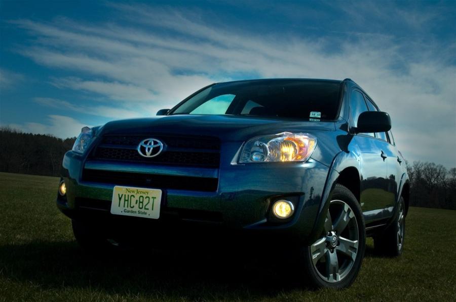  Toyota RAV4 Sport 2009 года  (фото 27 из 49)